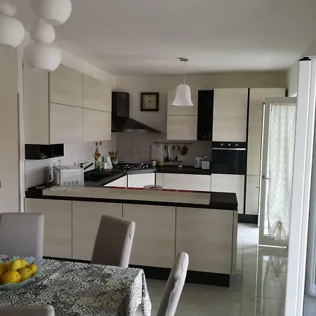 Nonna Rosa House * スカラ